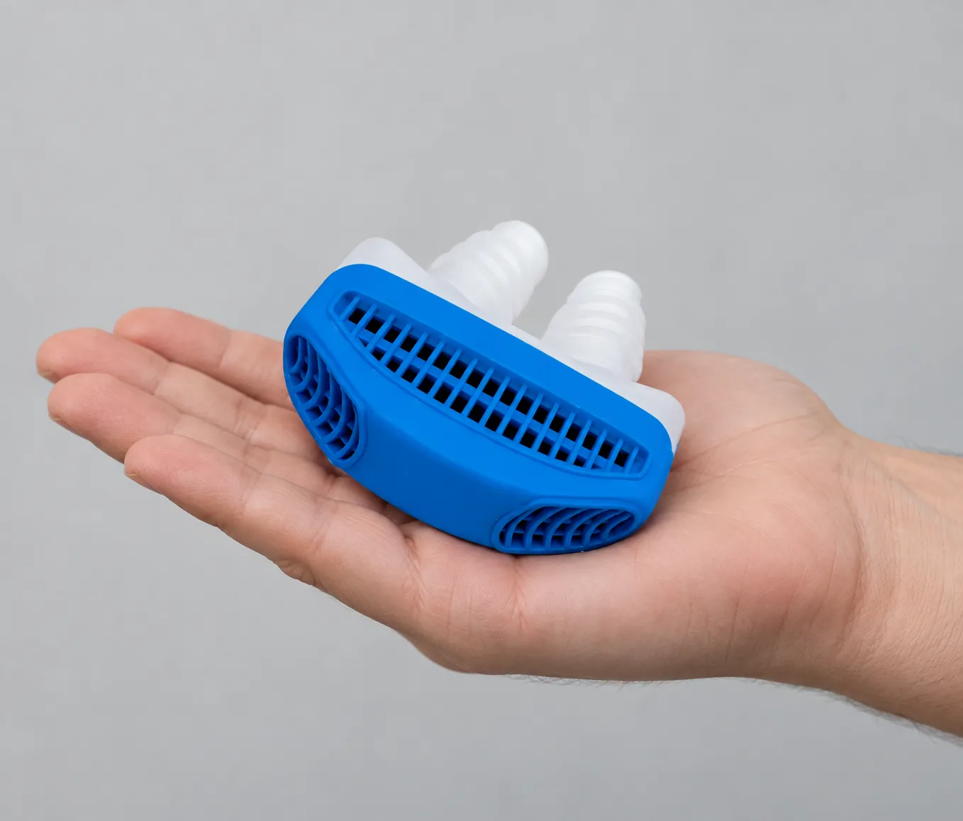 Aerflow — the package held in a hand