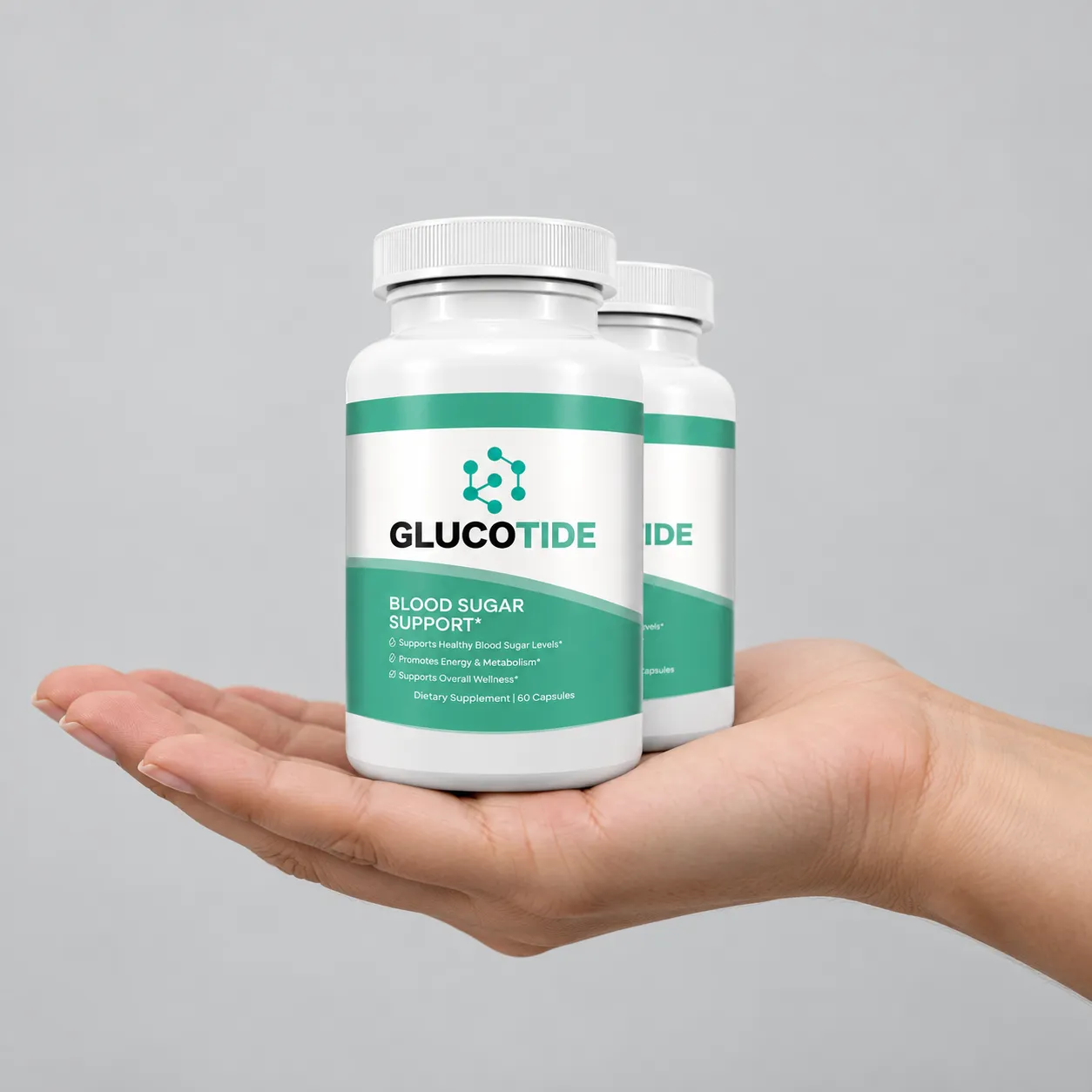 Glucotide — the package held in a hand